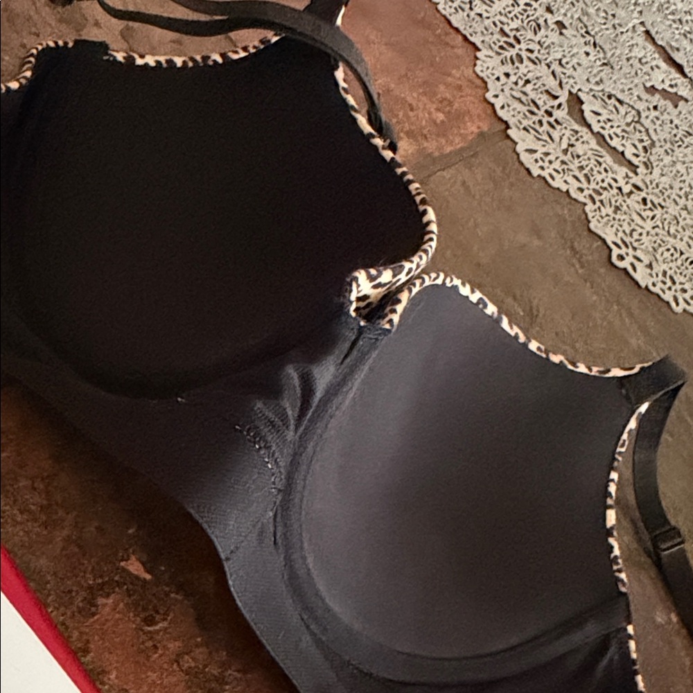 Victoria's Secret Leopard Print Push-Up Bra - Black, Tan - Picture 3 of 4